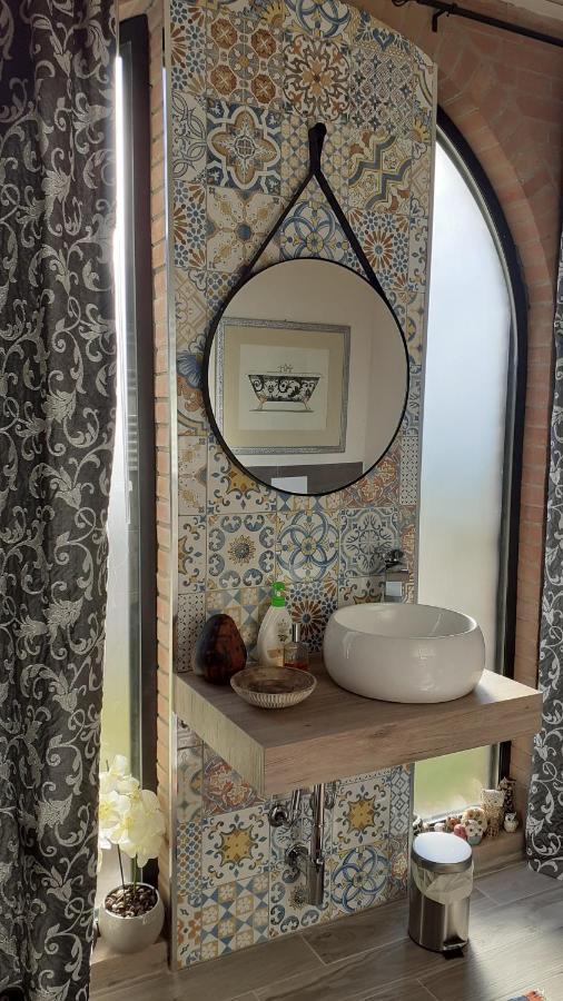 Alice'S Room By Casolare Isabella Ponsacco Exterior photo